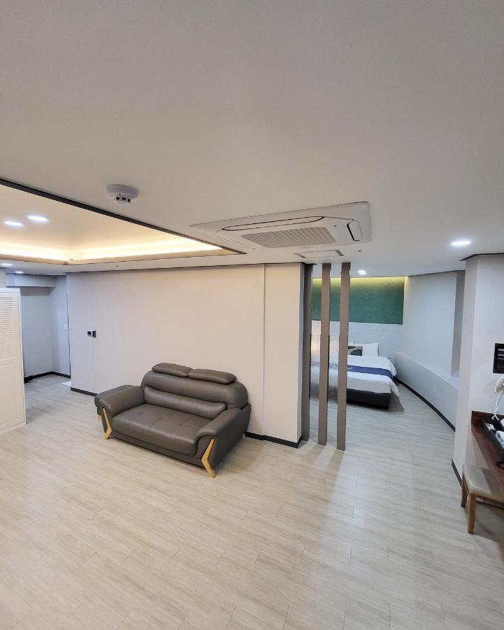 Hotel Gongjicheon Chuncheon Buitenkant foto